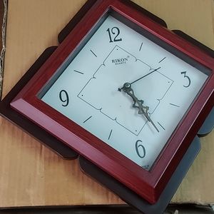 Wall clock